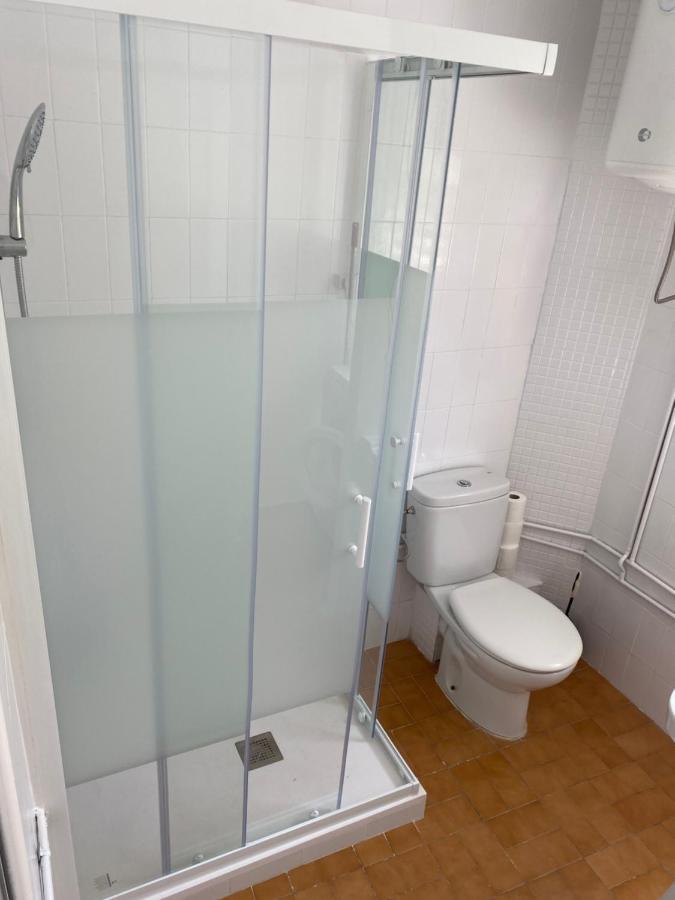3 Bdrm Apart Near The Sea! Great For Kids! Аренис де Мар Екстериор снимка